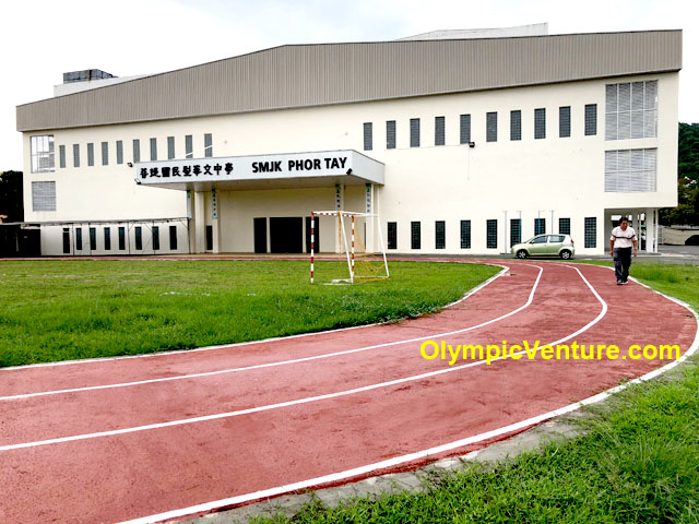 Installed new running track for SMJK Phor Tay School, Penang